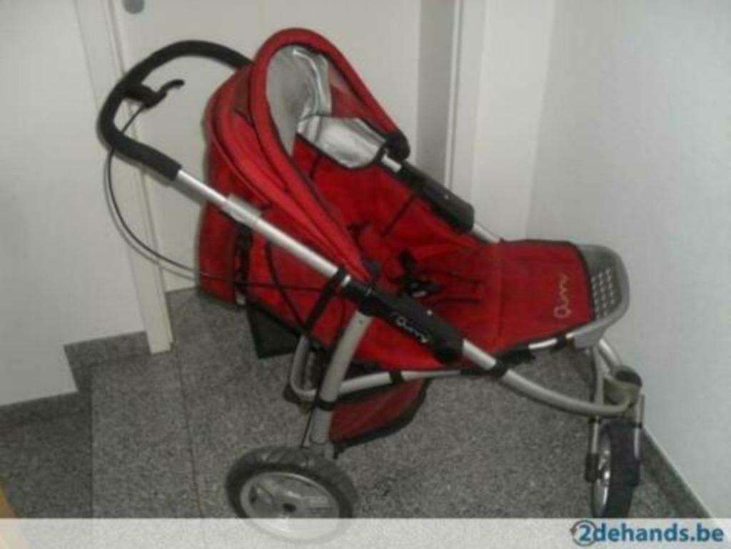 Buggy, draagmand, slaapzak, paraplu, regenhoes, buggyboard, Kinderen en Baby's, Ophalen, Gebruikt, Quinny, Verstelbare rugleuning