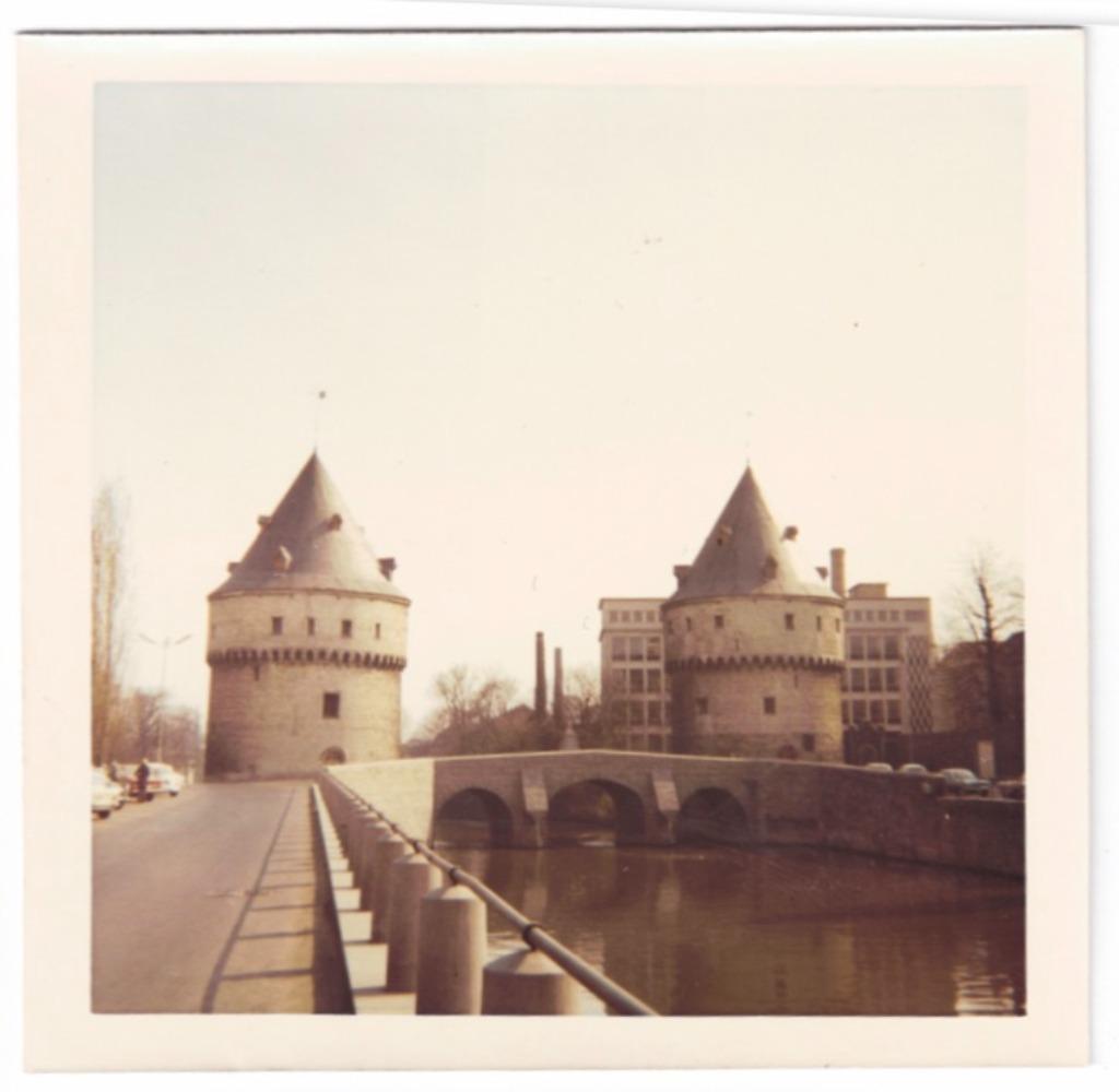 Foto Kortrijk Broeltorens 1960s, 1960 tot 1980, Foto, Ophalen of Verzenden, Zo goed als nieuw