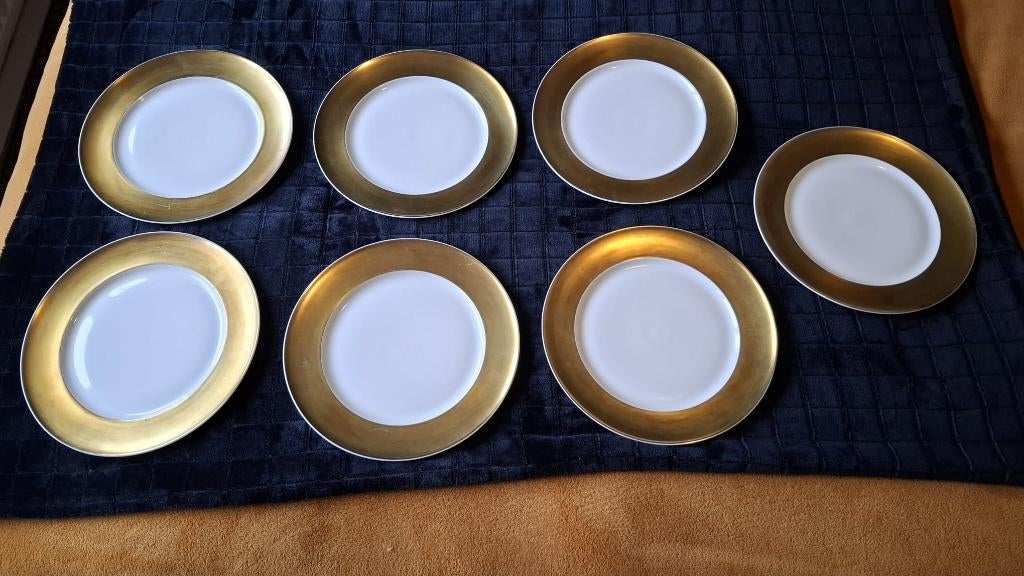 7 Arzberg porseleinen borden met gouden rand, Enlèvement ou Envoi