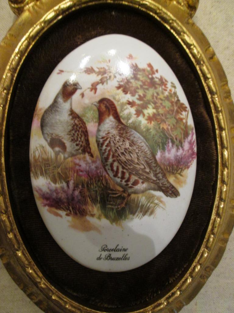 Vintage wanddecoratie 2  ovalen vergulden kaders  met Brusse, Enlèvement ou Envoi, Utilisé