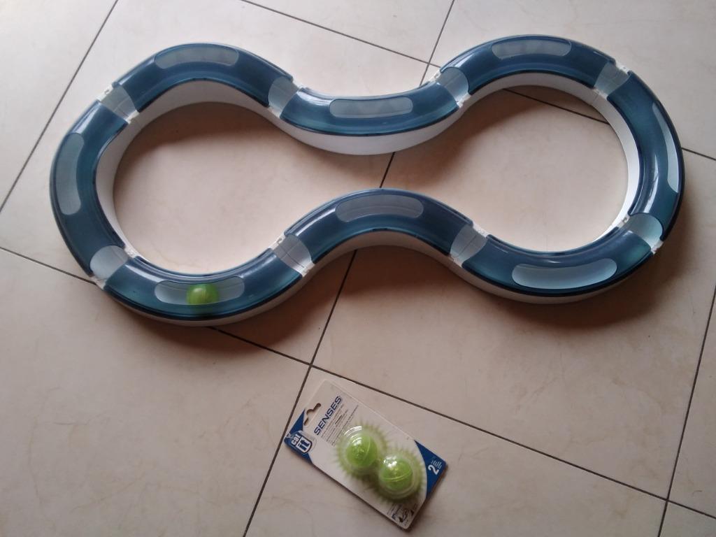 Kattenspeelgoed baan met balletje, Ophalen, Zo goed als nieuw