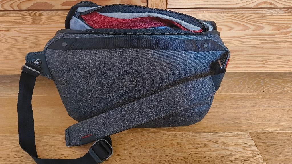 Peak Design Everyday Sling schoudertas, Enlèvement, Comme neuf, Sac à bandoulière, Autres marques