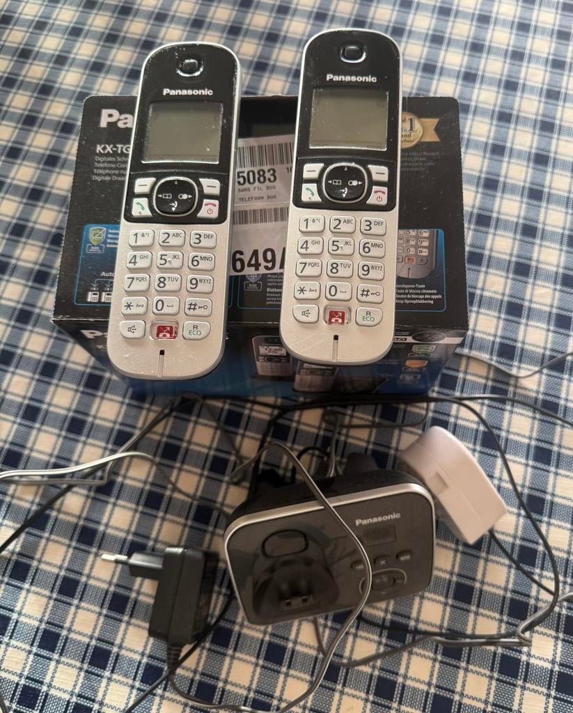 Vaste telefoon, Ophalen of Verzenden, Zo goed als nieuw, 2 handsets
