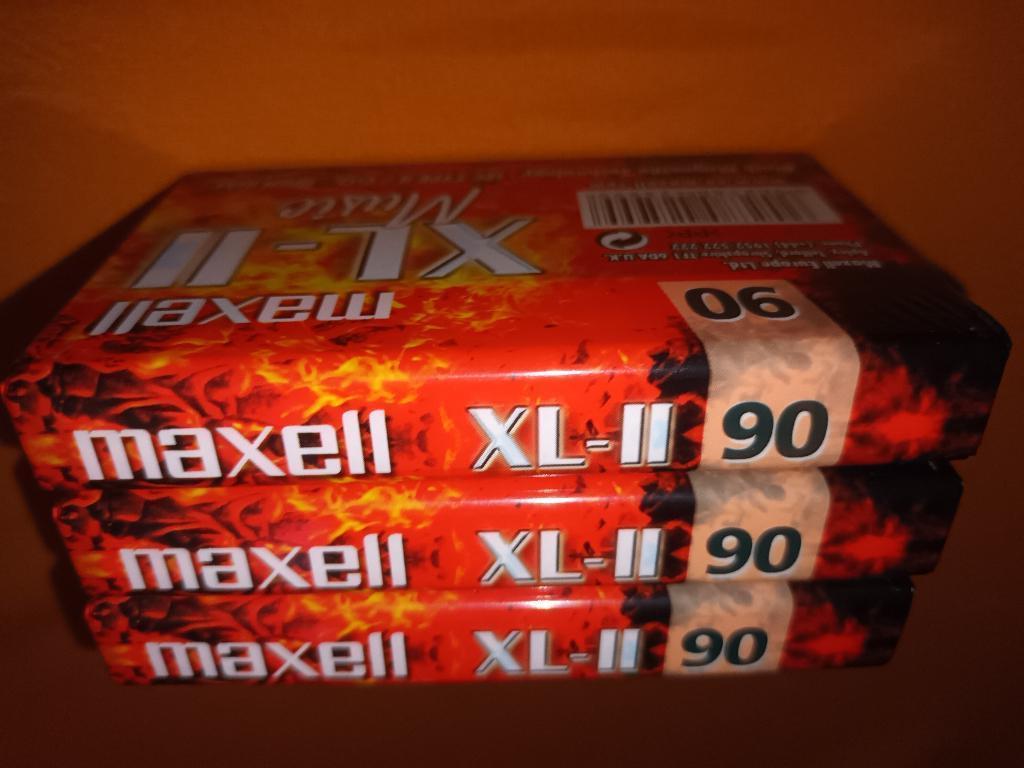 Cassettes /lot 3x Maxell XL-II 90 - AUDIO TAPE -(2 X 45) , 2 t/m 25 bandjes, Overige genres, Ophalen of Verzenden, Nieuw in verpakking