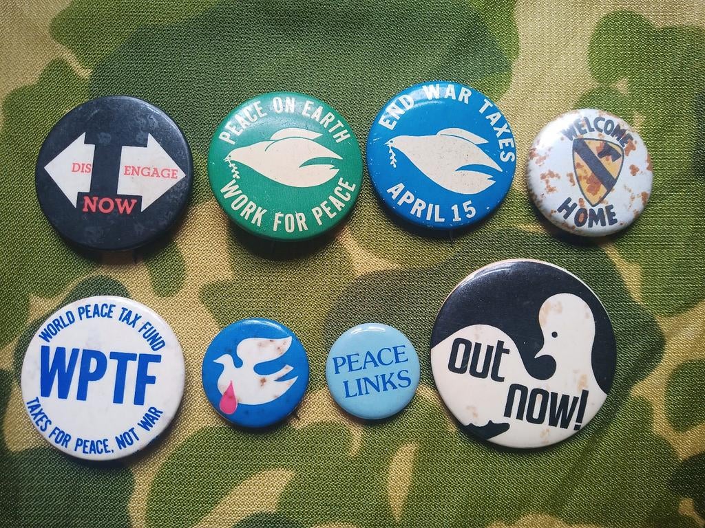 Badges uit het Amerikaanse Vietnam-tijdperk. Lees de aankond, Verzamelen, Militaria | Algemeen, Ophalen of Verzenden, Landmacht