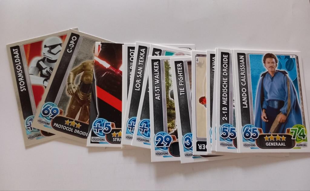 Kaartjes Star Wars - Topps force attax, Ophalen, Nieuw, Meerdere plaatjes
