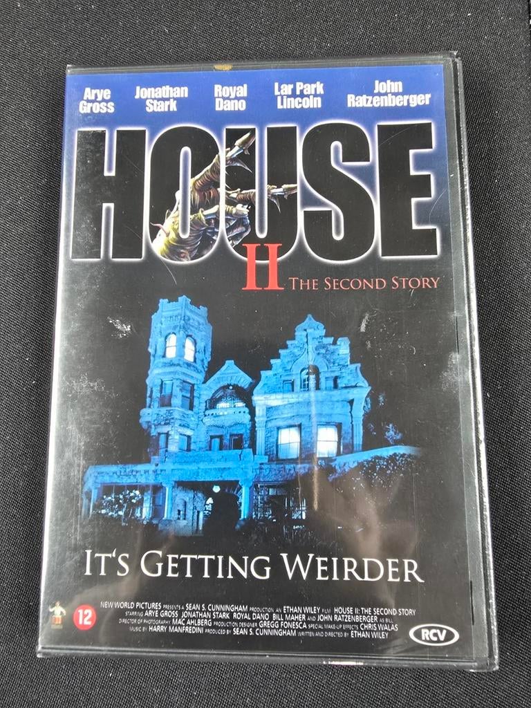 House 2 : La deuxième histoire (1987), Enlèvement ou Envoi