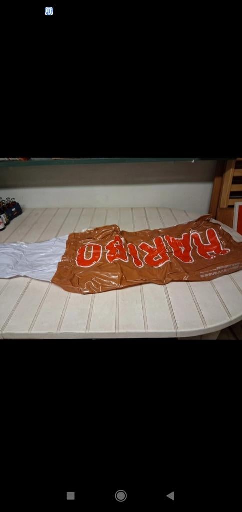 Luchtmatras in de vorm van een colaflesje nieuw, Ophalen of Verzenden