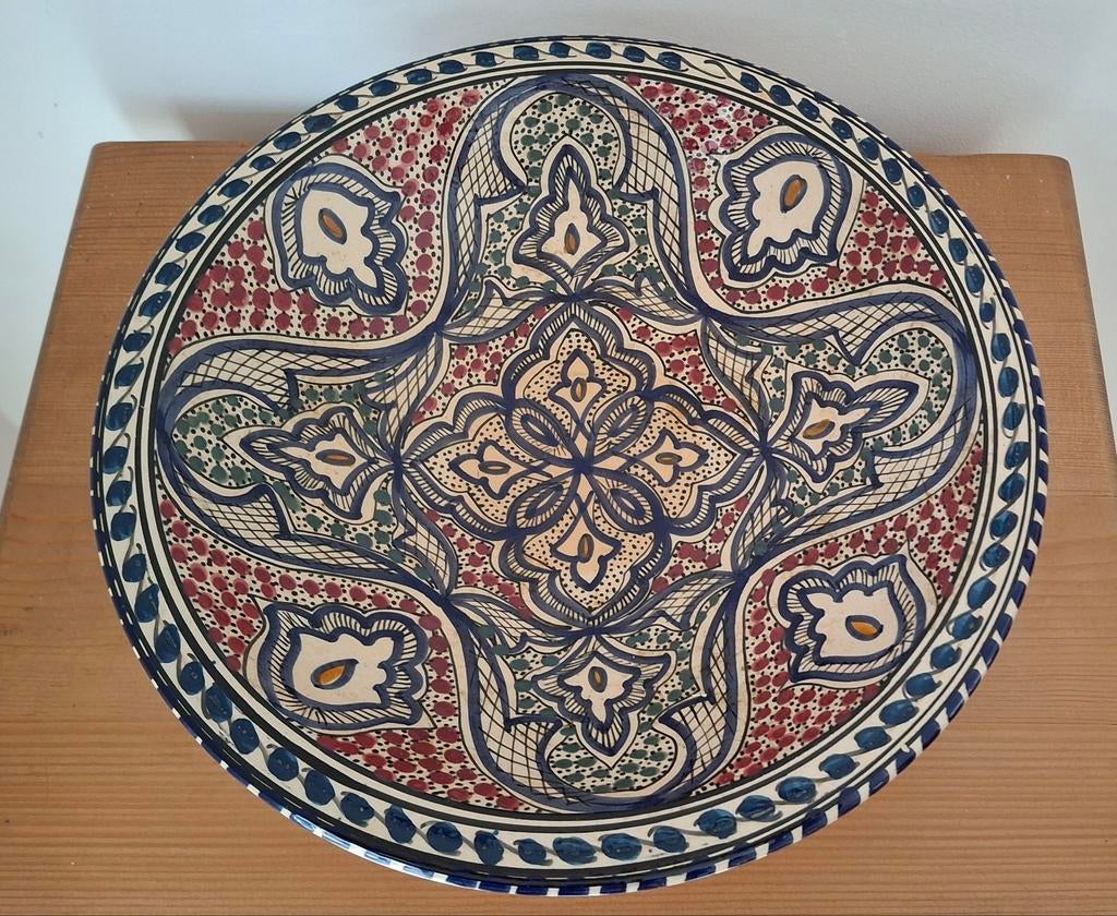 Plat marocain en céramique. Diamètre 33cm hauteur 8cm., Enlèvement ou Envoi