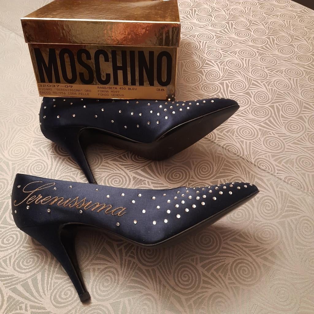 MOSCHINO*EXCLUSIEVE PUMPS met KRISTALLEN*mt.38*BLAUW*NEW*MIB, Kleding | Dames, Schoenen, Ophalen, Pumps, Blauw, Nieuw