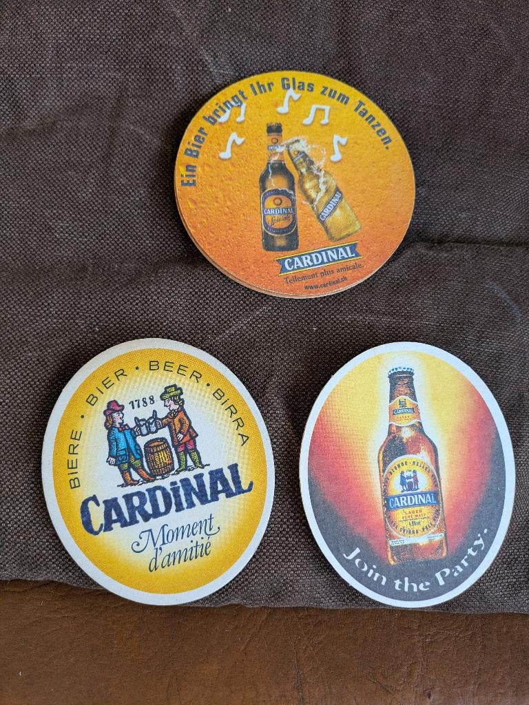Cardinal, Verzamelen, Ophalen of Verzenden, Zo goed als nieuw, Viltje(s)