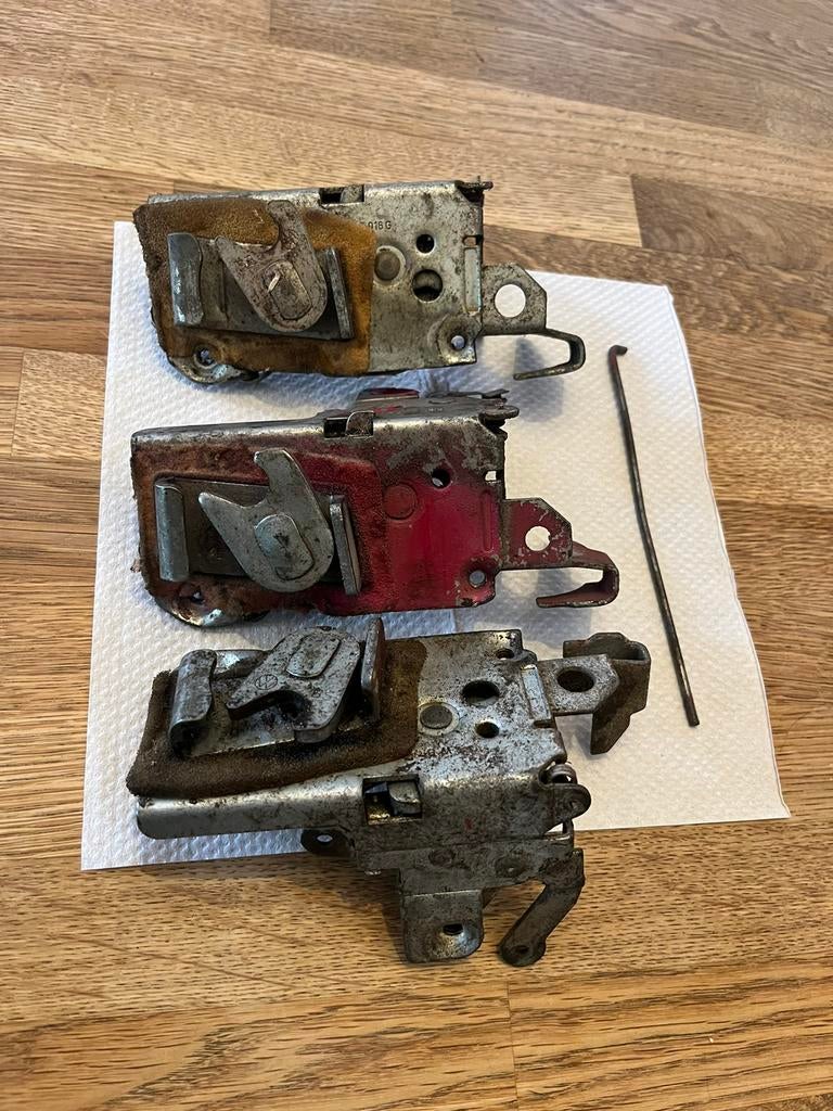 Serrure de porte gauche pour Volkswagen COX / KEVER, Enlèvement ou Envoi, Volkswagen