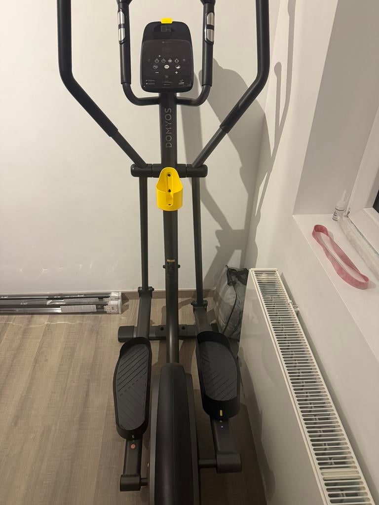 Domyos crosstrainer 500, Sport en Fitness, Ophalen, Zo goed als nieuw, Crosstrainer