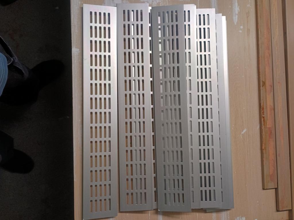 Aluminium roosters 11 stuks  deurrooster, Ophalen, Nieuw, Overige typen