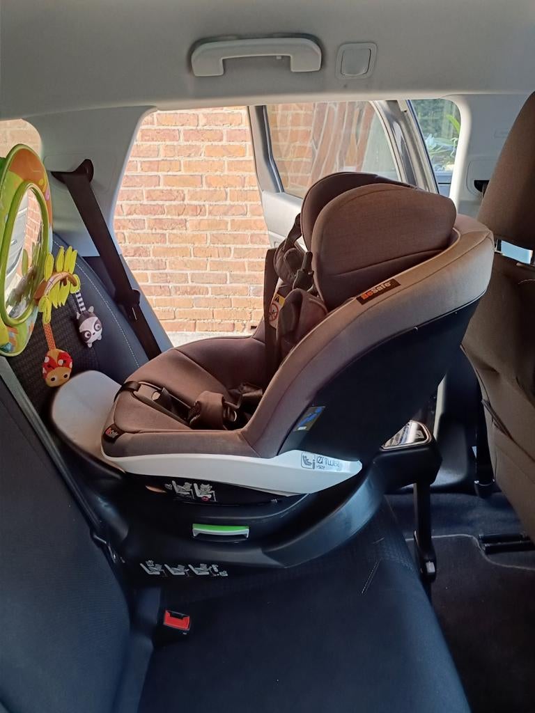 Besafe izi-twist autostoel met verkleinkussen, Ophalen, Isofix