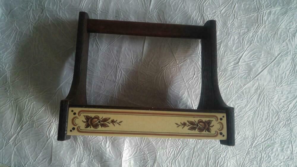 Petite Ancienne étagère pour epices en bois et céramique ww2, Enlèvement ou Envoi, Comme neuf