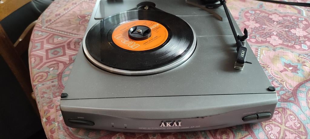AKAI AP-500 PLATINE  POUR JUNIORS ., TV, Hi-fi & Vidéo, Tourne-disques, Enlèvement ou Envoi, Comme neuf, Akai
