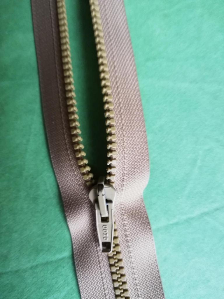 Fermeture éclair divisible avec dents bloquées 45 cm, marron, Hobby & Loisirs créatifs, Enlèvement ou Envoi, Neuf, Tirette ou Fermeture