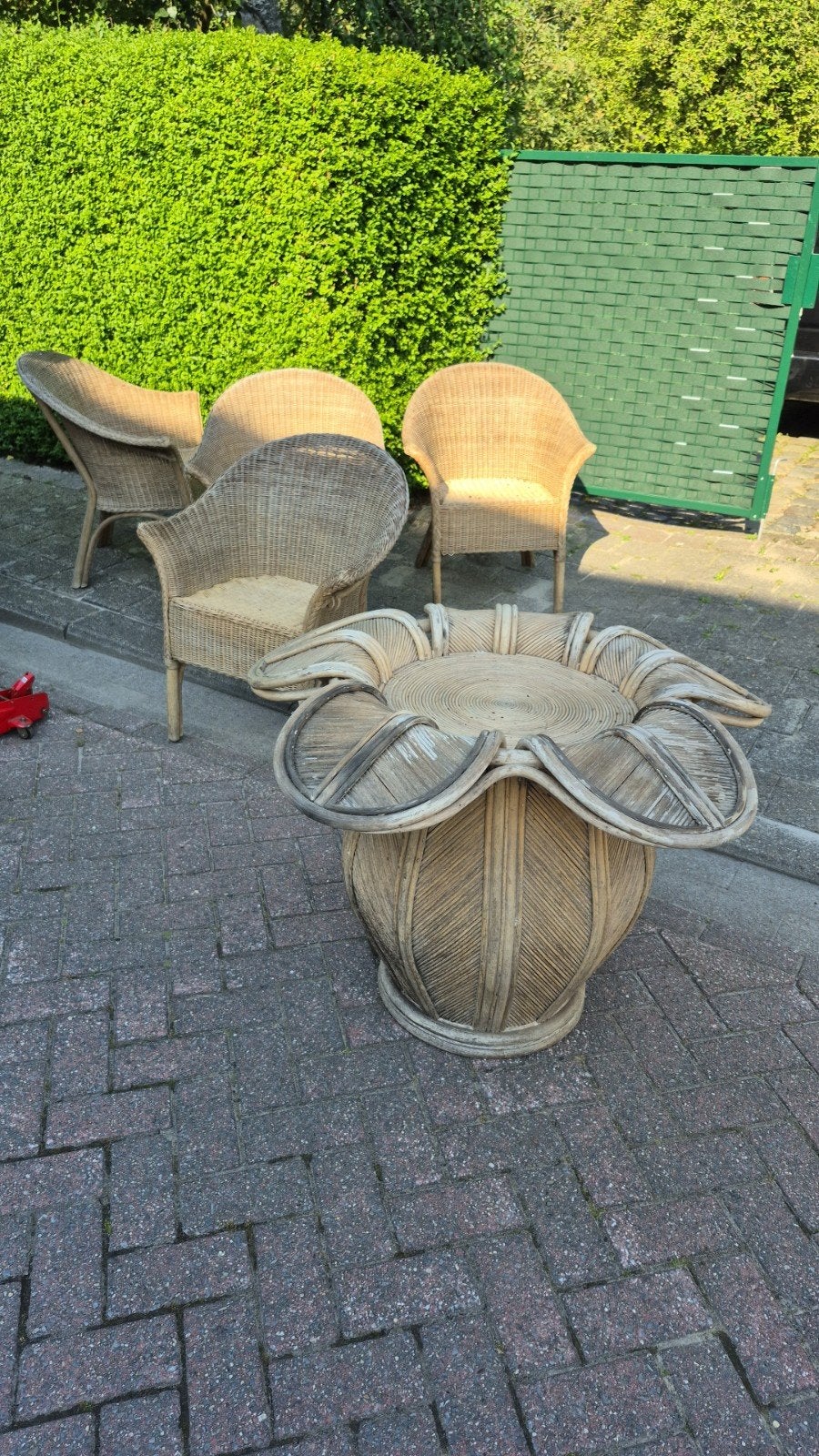 Rotan set stoelen en tafel met glazen blad, Tuin en Terras, Ophalen, Rotan