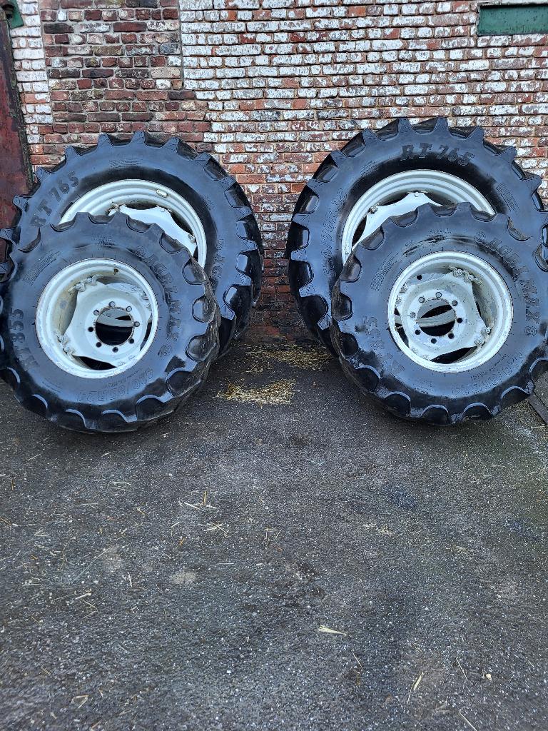 Roues agricole, Zakelijke goederen, Ophalen, Weidebouw