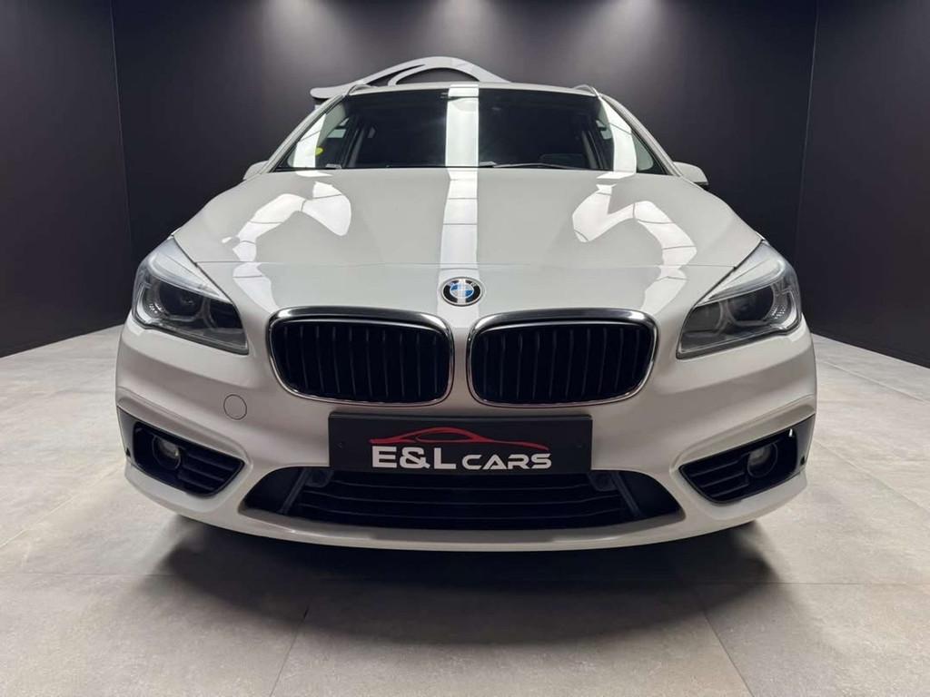 BMW 2 Serie 218 Gran Tourer 218 dAS *12 mois de garantie*, Auto's, Automaat, 4 cilinders, Bi-Xenon koplampen, Wit