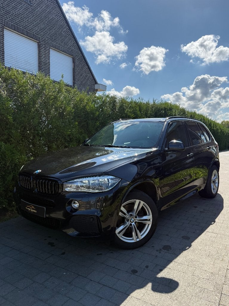 BMW X5 Hybride M PAKKET FULL, Auto's, Automaat, Dealer onderhouden, 4 cilinders, Zwart
