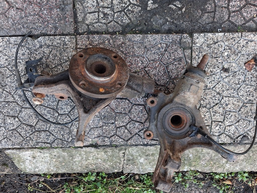 ensemble pièces moyeux peugeot 308, Enlèvement, Utilisé