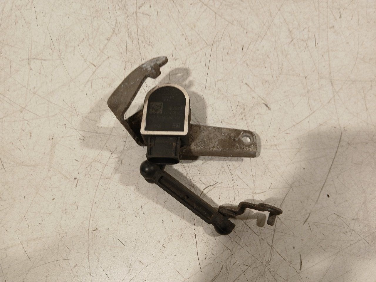 Sensor BMW 5 serie, BMW, Onderdelen@venauto.nl, Van der Ven Autorecycling B.V., Ettenseweg 76, 4706 PB Roosendaal, The Netherlands
