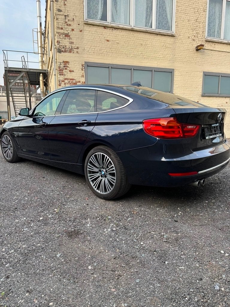 2015 BMW série 3 gt 320d, Autos, Cuir, Achat, Euro 6, 5 portes