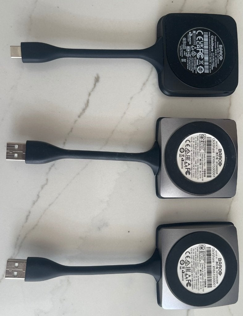 Barco Clickshare CS-100 plus holder 3 cradles, Enlèvement ou Envoi, Reconditionné, Barco, MacOS