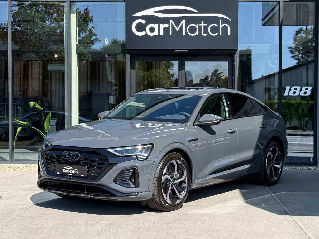 Audi Q8 e-tron 50 Quattro S-Line - ACC | PANO | CAMERA, Autos, Audi, Entreprise, Achat, e-tron, Caméra 360°, 4x4, ABS, Caméra de recul