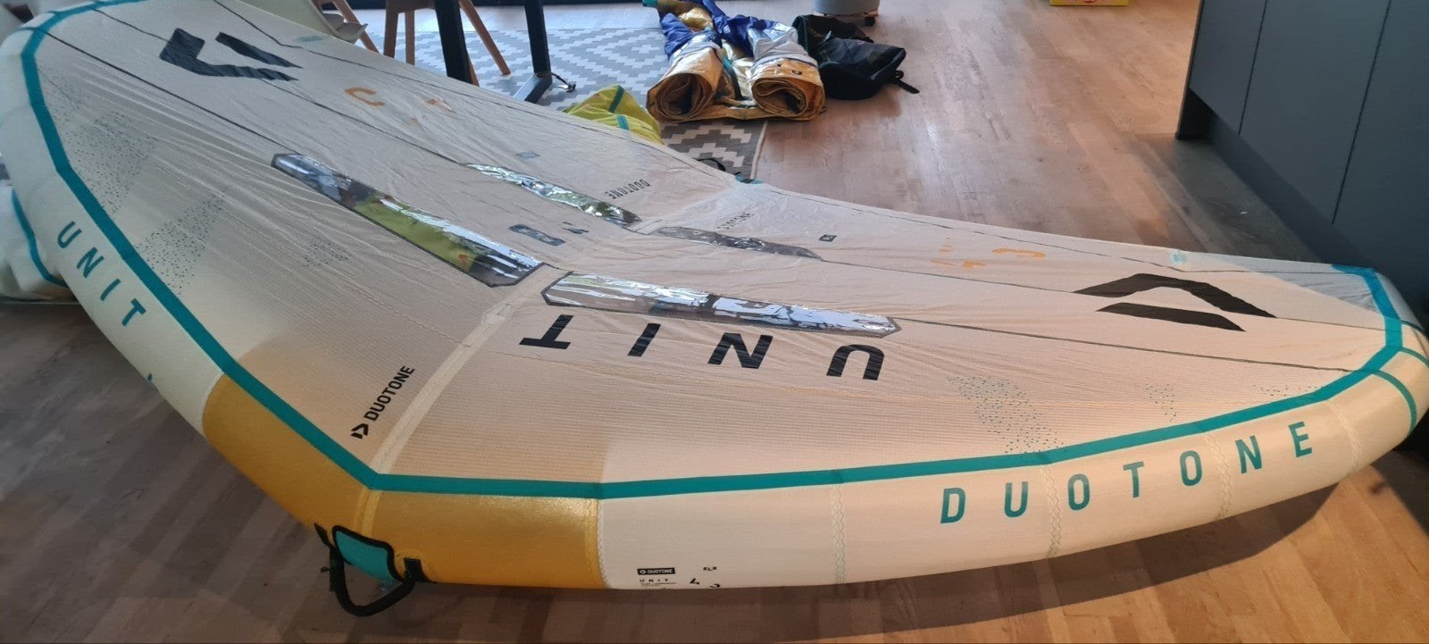 en tant que nouveau wingfoil Duotone Unit 4.0 SLS, Sports nautiques & Bateaux, Enlèvement ou Envoi, Duotone