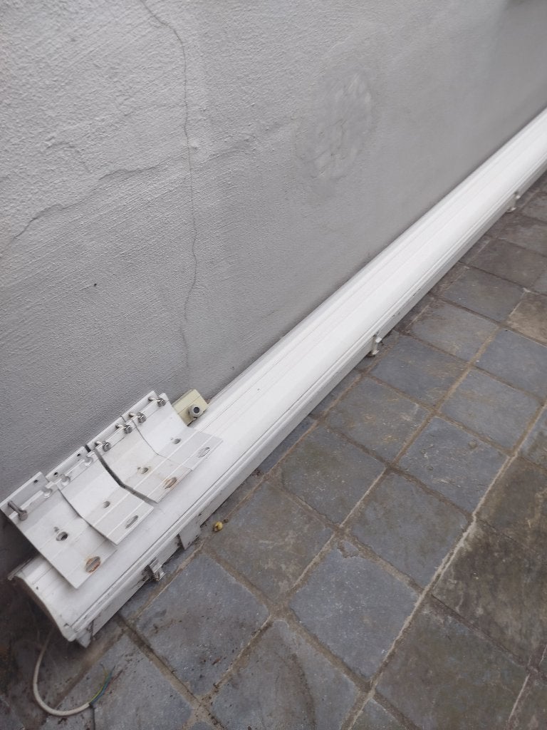 Zonneluifel electrisch, Ophalen, Gebruikt, Elektrisch, 250 cm tot 450 cm