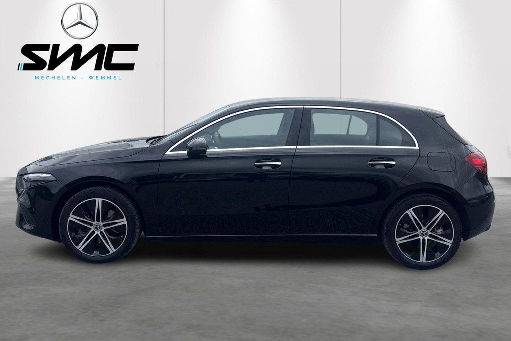 Mercedes-Benz A-Klasse A 250 e Luxury Line (automatique), Autos, Achat, 16 kWh, Hybride rechargeable, Noir
