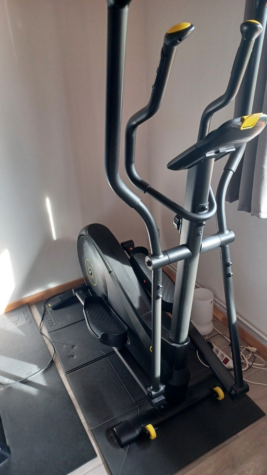 vélo elliptique, Sports & Fitness, Enlèvement, Vélo elliptique