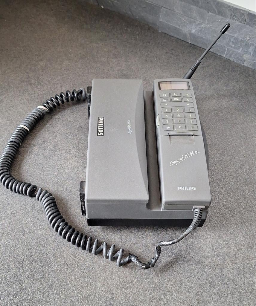 Téléphone vintage de voiture, Telecommunicatie, Vaste telefoons | Niet Draadloos, Ophalen of Verzenden
