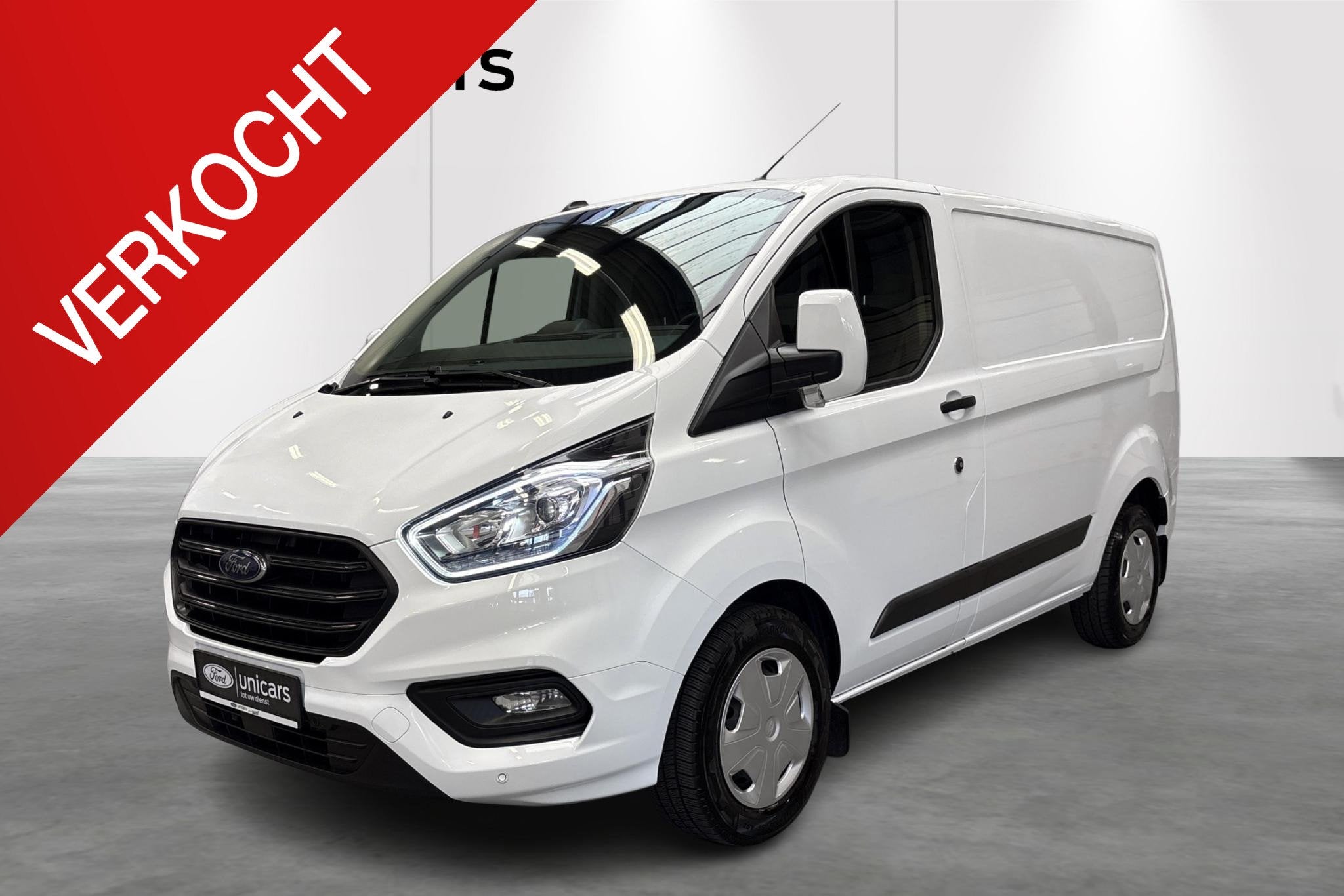 Ford Transit Custom 320S 2.0TD130Pk/96Kw M6 FWD Ambiente NIE, Auto's, Voorwielaandrijving, Stof, Euro 6, 2500 kg