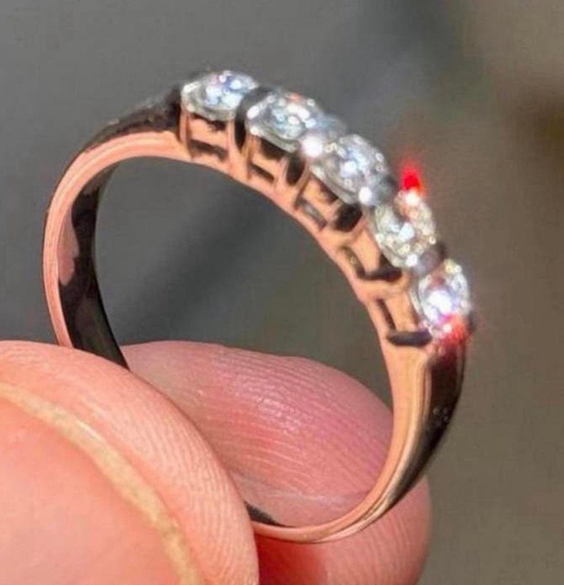 18 karaat witgouden ring met 5 natuurlijke diamanten 0.75ct!, 18 tot 19, Ophalen of Verzenden, Dame of Heer, Met edelsteen