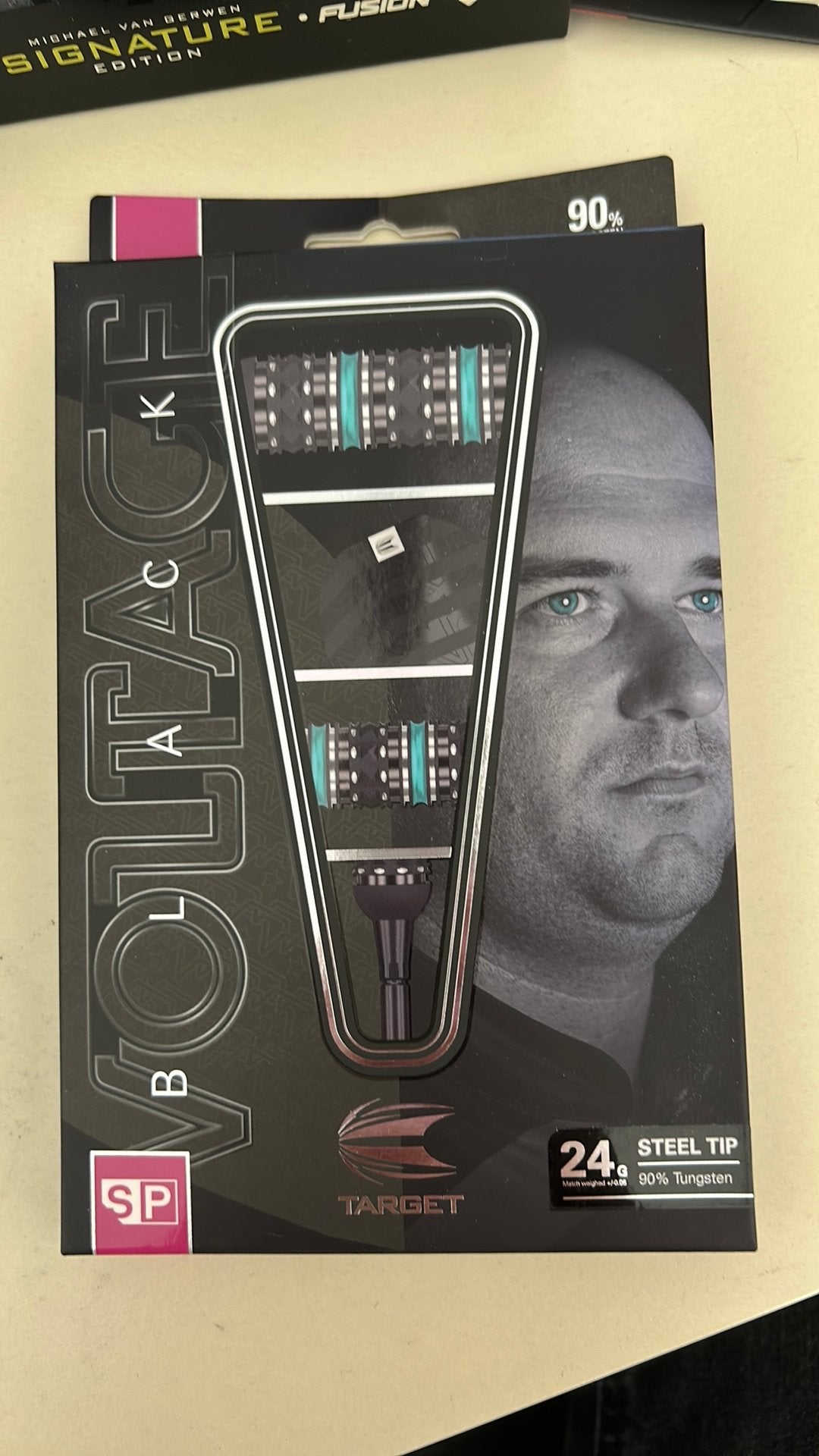 Dartspijlen Rob Cross, Sport en Fitness, Ophalen, Zo goed als nieuw