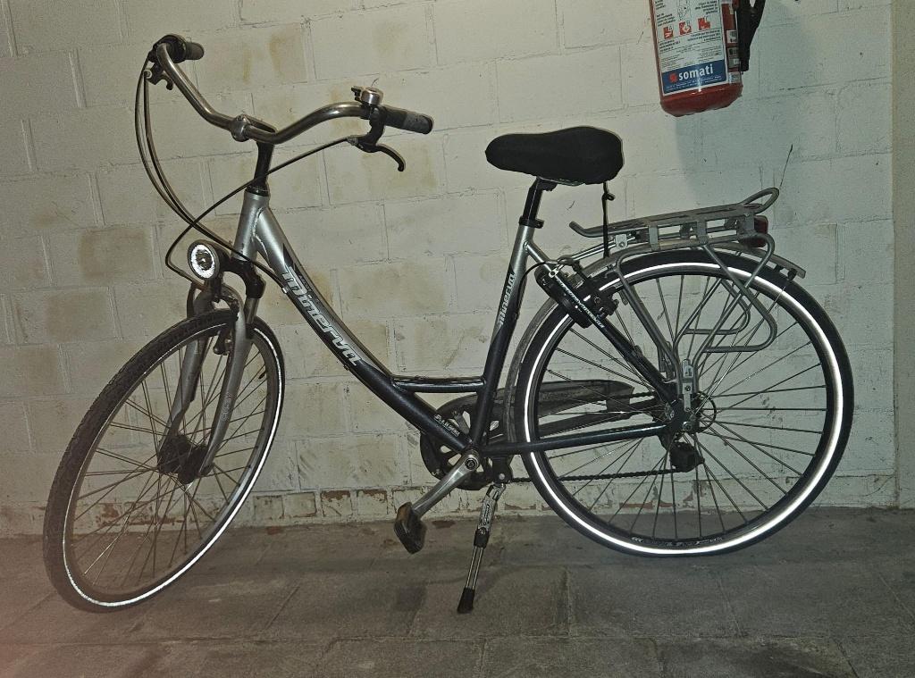 3 vélos de ville de 28 pouces, Enlèvement
