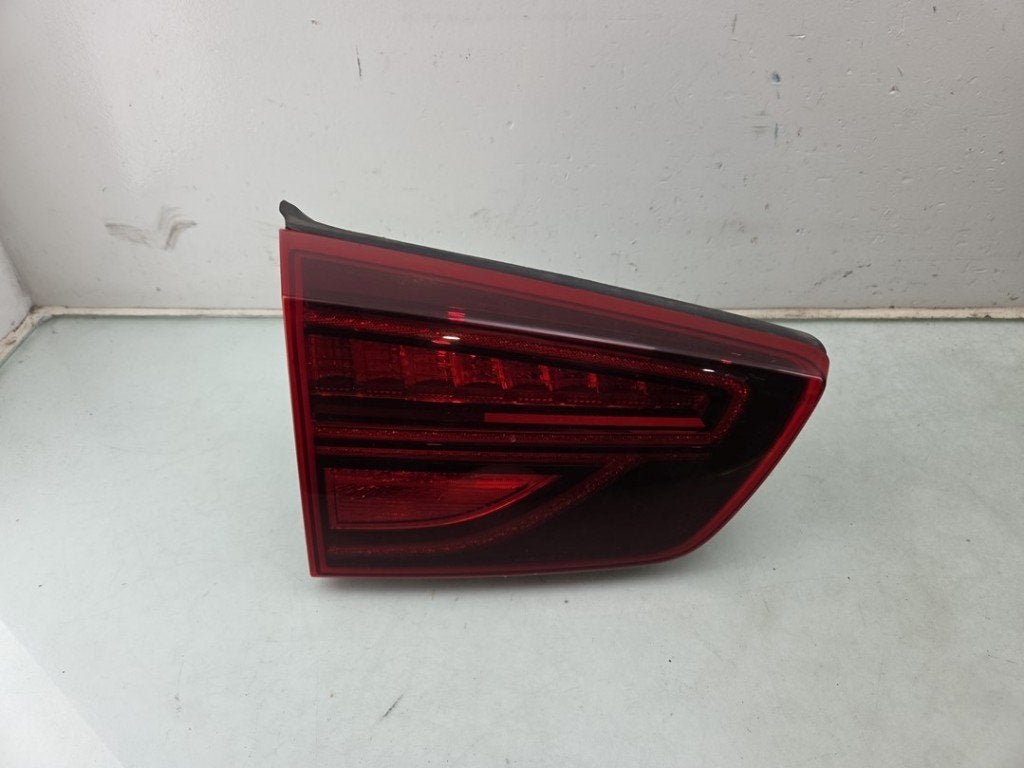ACHTERLICHT LINKS Kia Niro I (DE) (|92403G5500|), Info@kia.de, Theodor-Heuss-Allee 11
60486  Frankfurt am Main, DE, Kia Deutschland GmbH