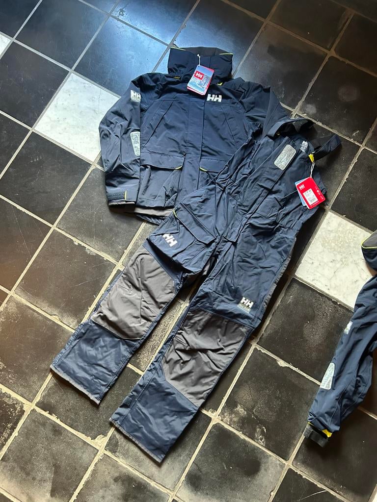 Nieuw zeilpak maat S, Watersport en Boten, Ophalen, Nieuw, Dame of Heer, Zeilpak