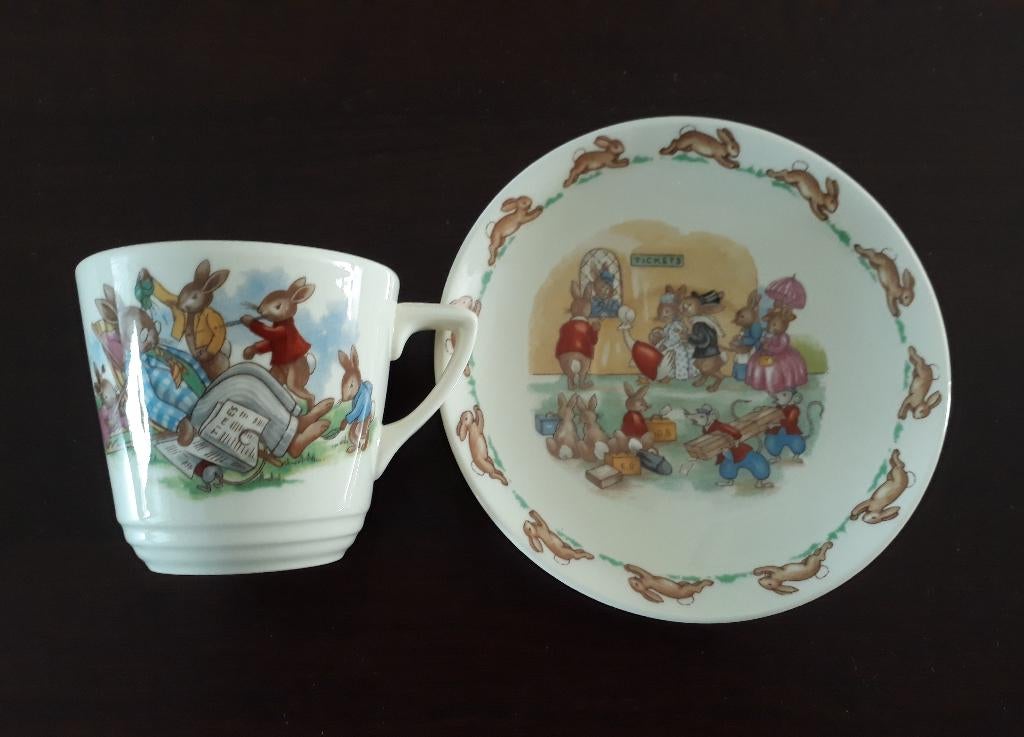 Vaisselle Royal Doulton Bunnykins, Antiquités & Art, Antiquités | Services (vaisselle) pièces, Enlèvement ou Envoi