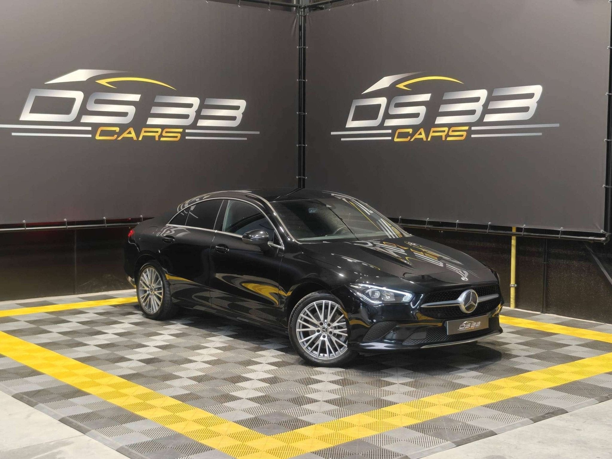 Mercedes-Benz CLA-Klasse 250 e PHEV Business/LED/WarmLeder/C, Autos, Cuir, Achat, 4 portes, Noir