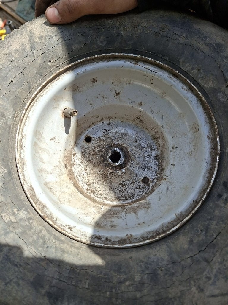 Iemand banden zitmaaier 60€, Tuin en Terras, Ophalen, Gebruikt, Overige typen