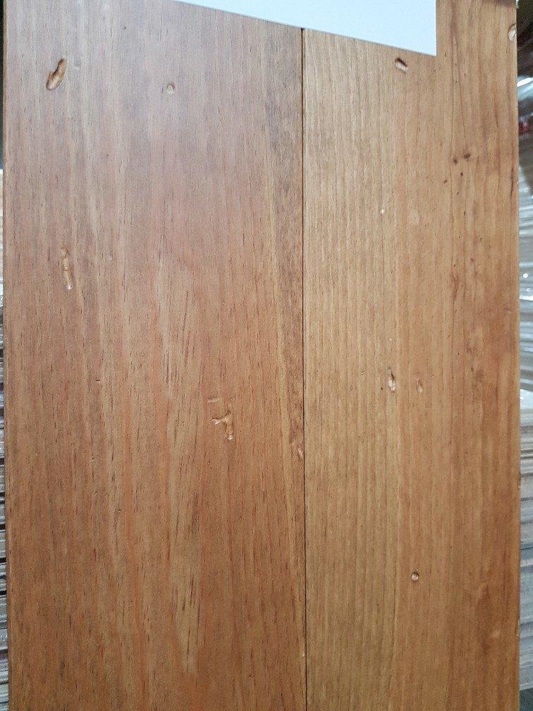 MASSIEF RESTPARKET; 16,4 M2- PINE VLOER VEROUDERD E, Ophalen