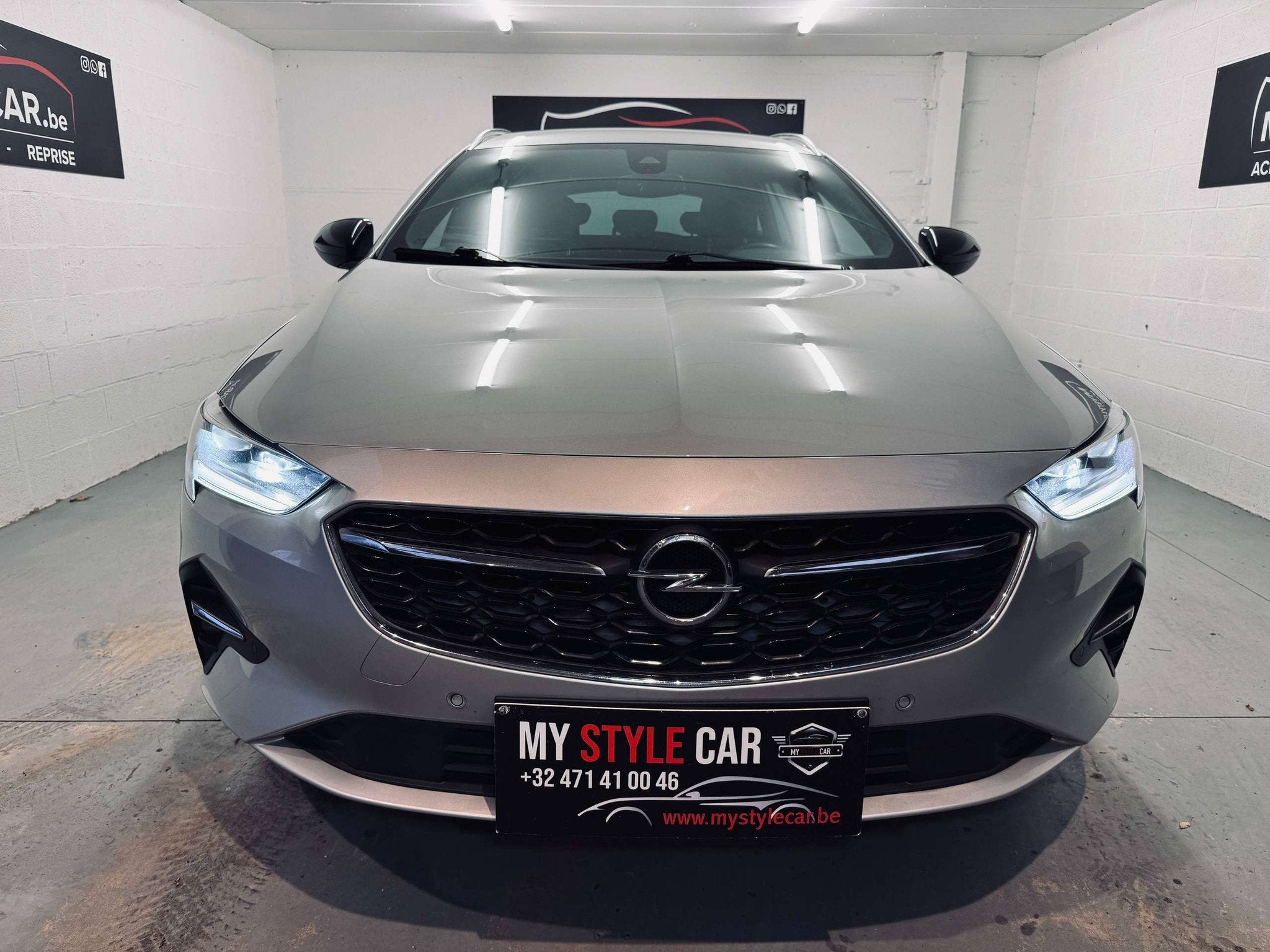 Opel Insignia Insignia Sports Tourer Automatique, Cuir, Navi, Auto's, 122 pk, Gebruikt, 4 cilinders, Leder