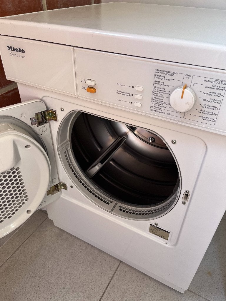 Miele droogkast in zeer goede staat, Ophalen, Gebruikt, Minder dan 85 cm, Luchtafvoer