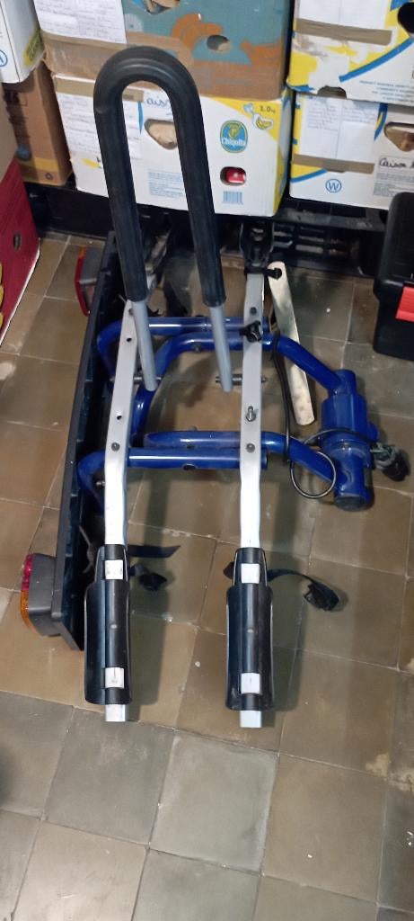 Porte vélos., Support d'attelage, 2 vélos, Comme neuf, Vélo électrique
