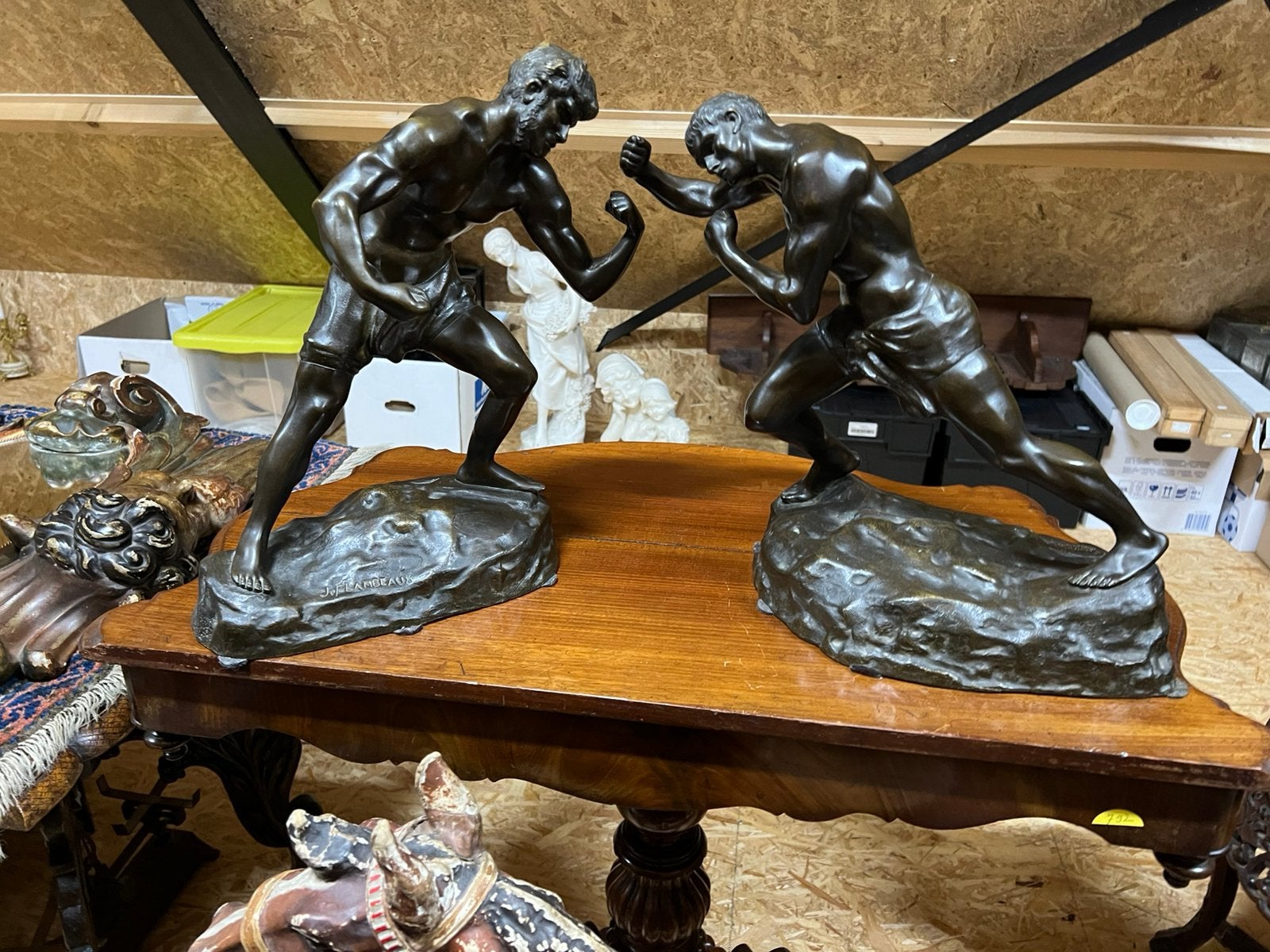 Diverse antiek te koop bronzen beelden zwartswalt bank, Enlèvement, Brons